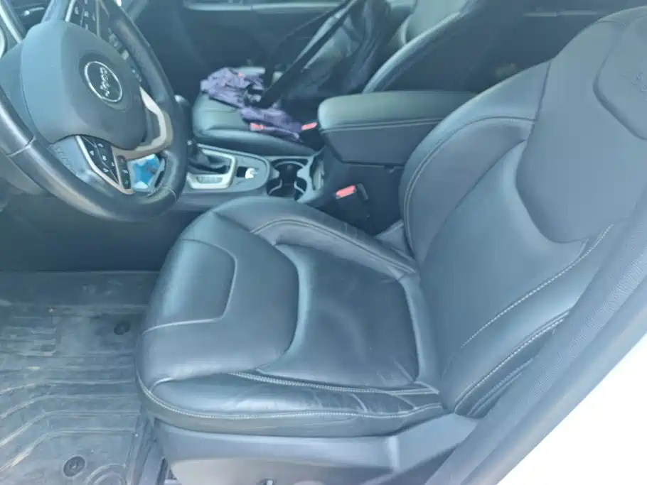 Jeep Cherokee 2019 2017 2.0L Superior Edition