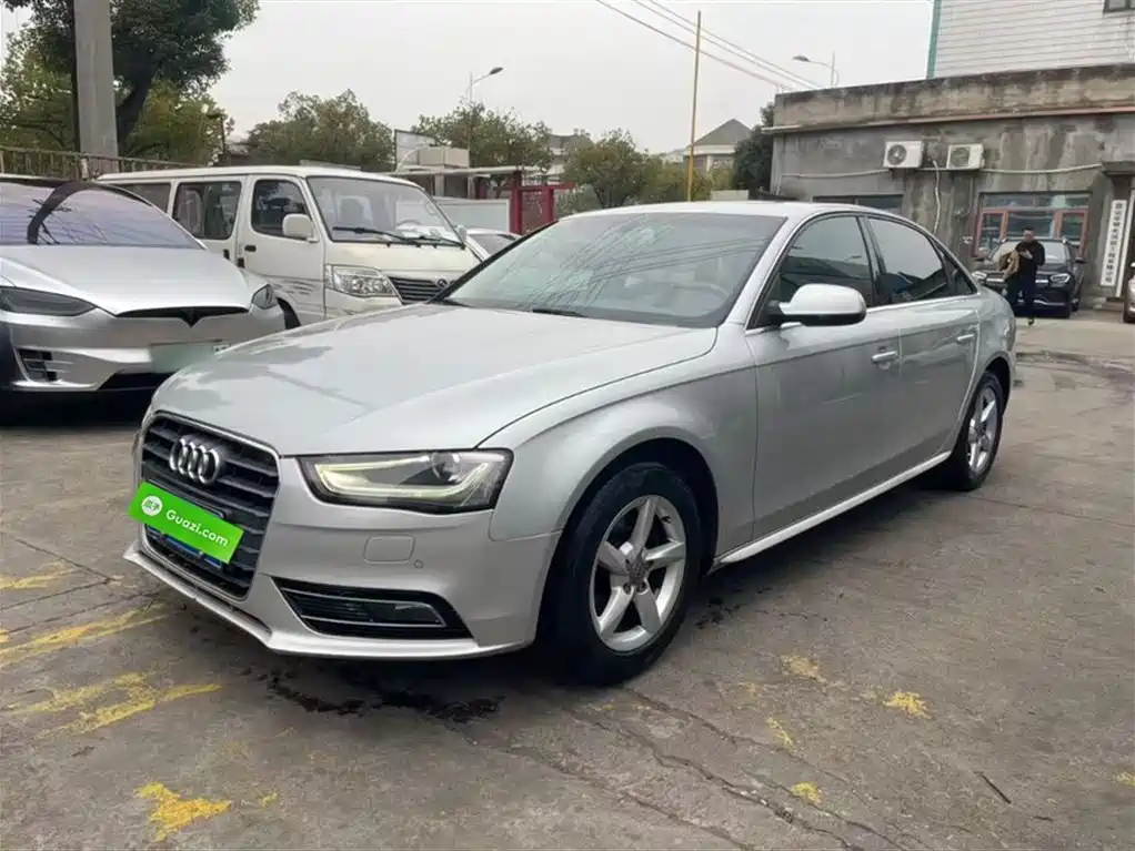 Audi A4L 2013 35 TFSI Automatic Standard