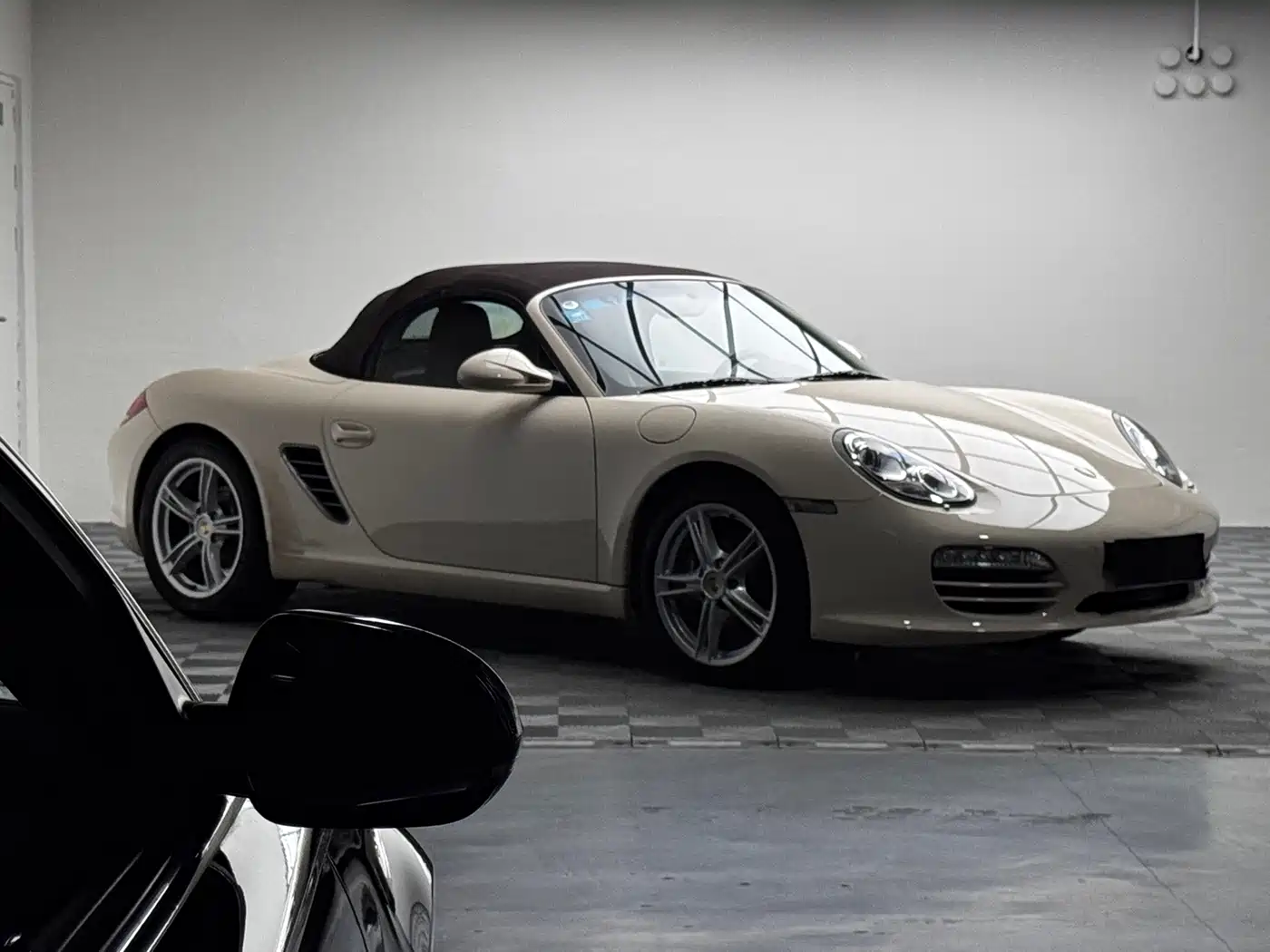 Porsche Boxster 2011 2011 Boxster Black Edition 2.9L