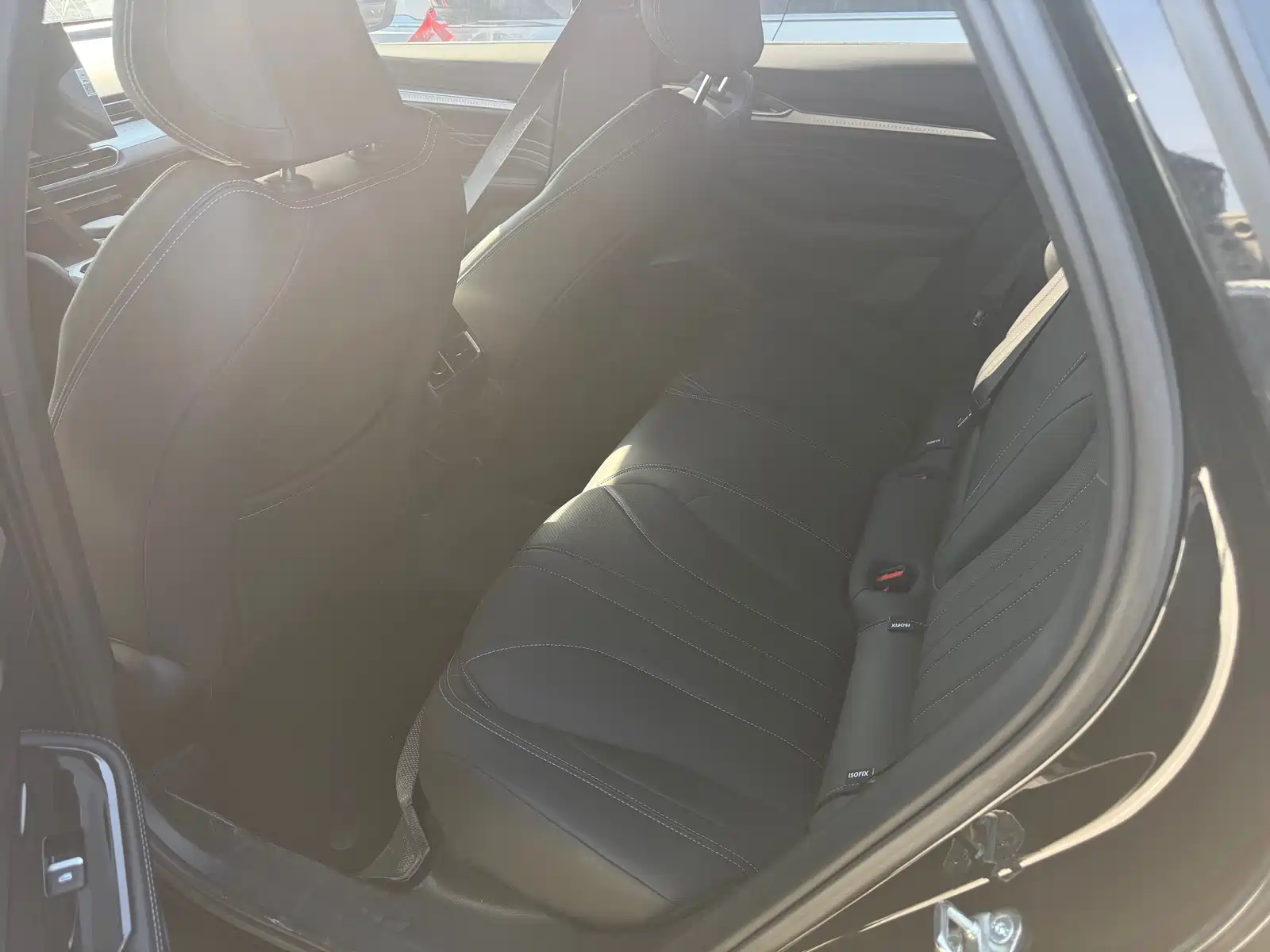 Фото 7 - Geely Preface