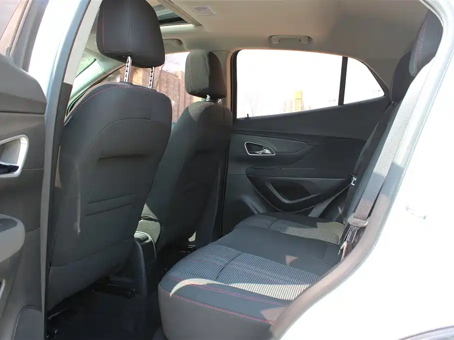 Buick Encore 2015 1.4T Automatic 2WD Urban Elite фото 15