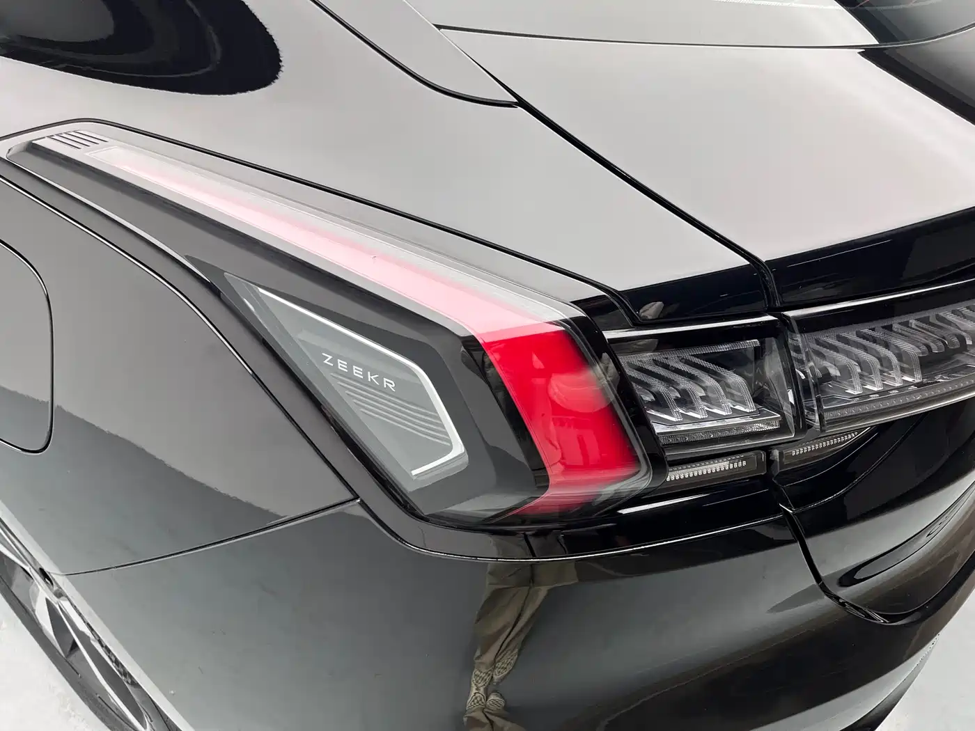 ZEEKR EXTREME KRYPTON 001