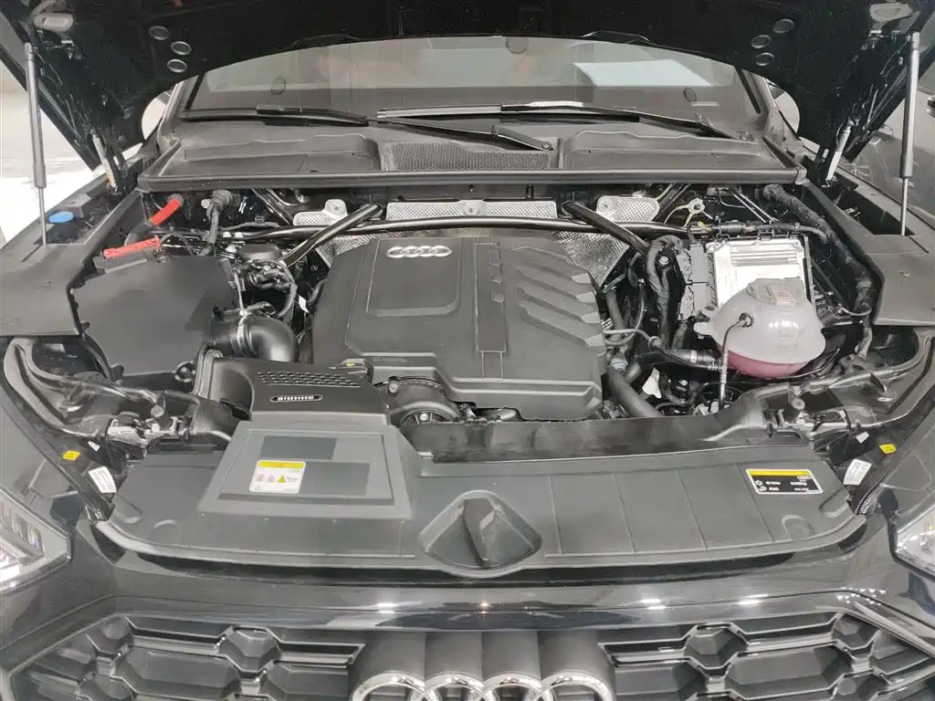 Audi Q5L 2025 40 TFSI Luxury Dynamic фото 20