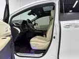 Фото 7 - Toyota Granvia