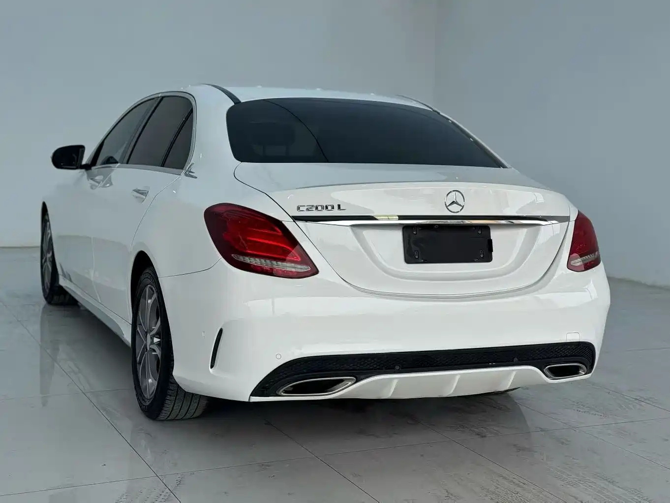 Mercedes-Benz C-Class 2015 Facelift C 180 L Sport фото 9