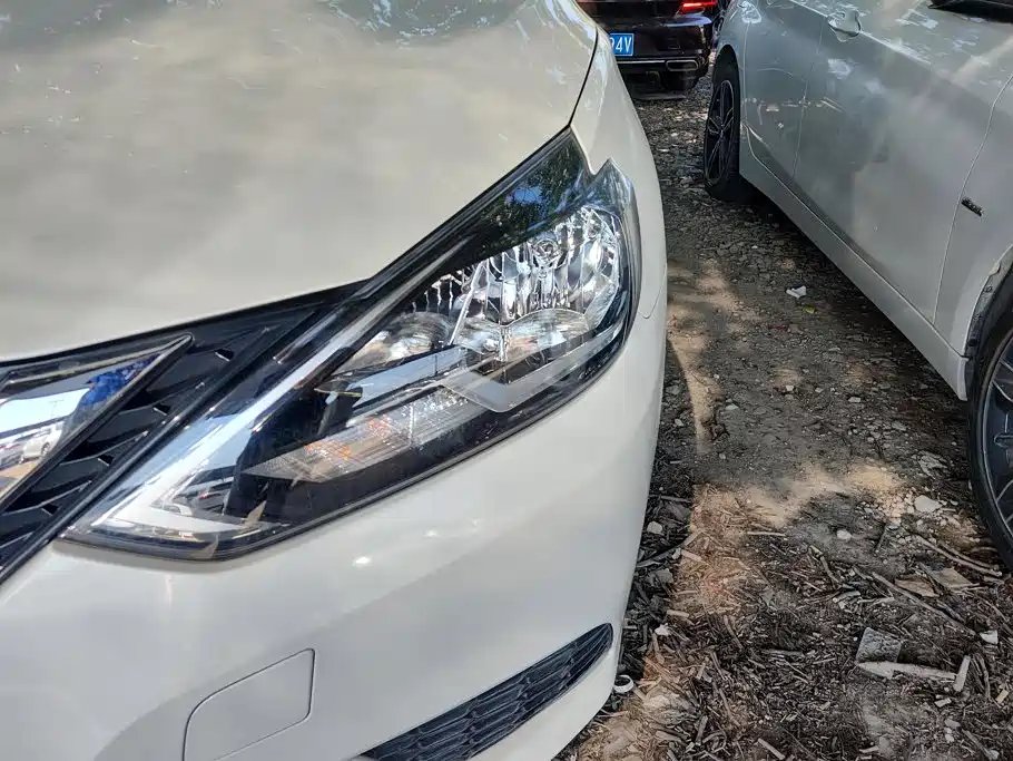 Nissan SYLPHY, миниатюра 5