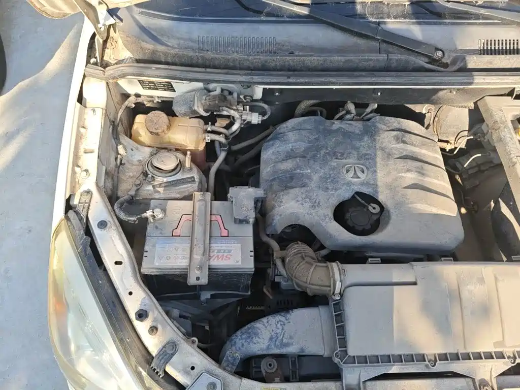 BAIC Weiwang M20 2016 2014 1.5L Utility BJ415A