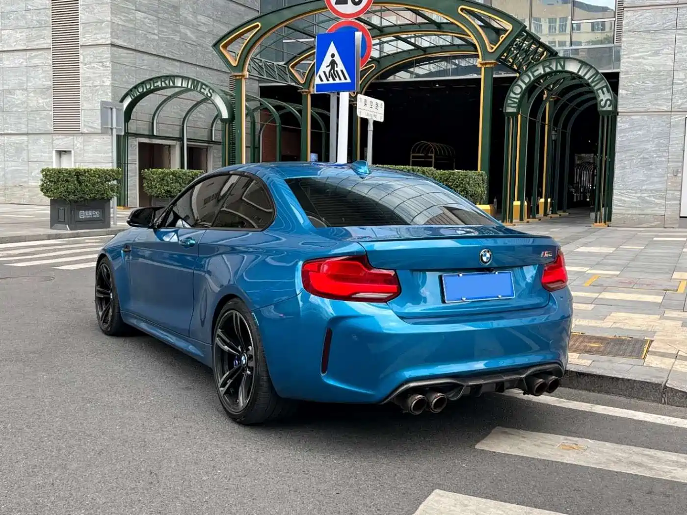 BMW M2 2018 M2 фото 8
