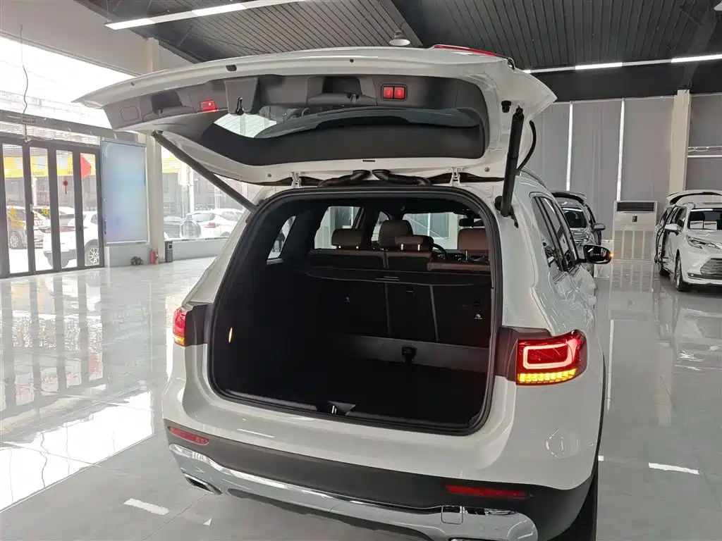 Mercedes-Benz GLB 2022 Facelift II GLB 200 Dynamic фото 19