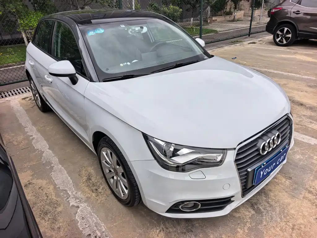 Фото 3 - Audi A1