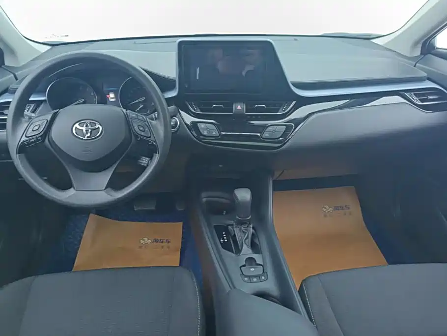 Toyota IZOA 2022 2021 2.0L Yixiang Edition