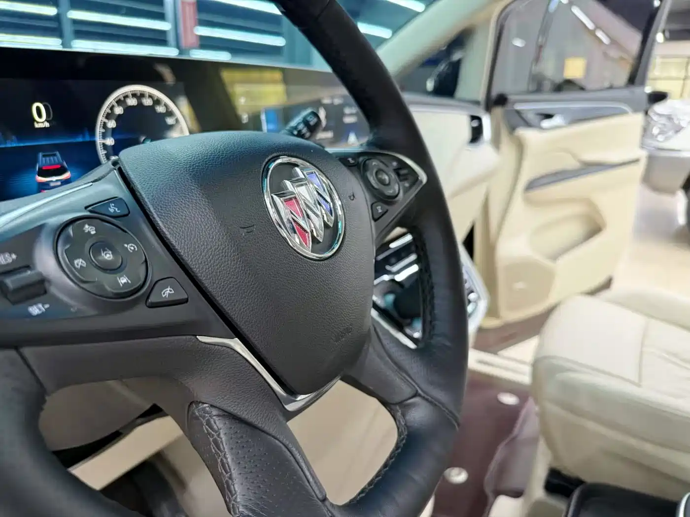 Buick GL8 2020 Avenir Six-Seat Elegance Edition фото 9