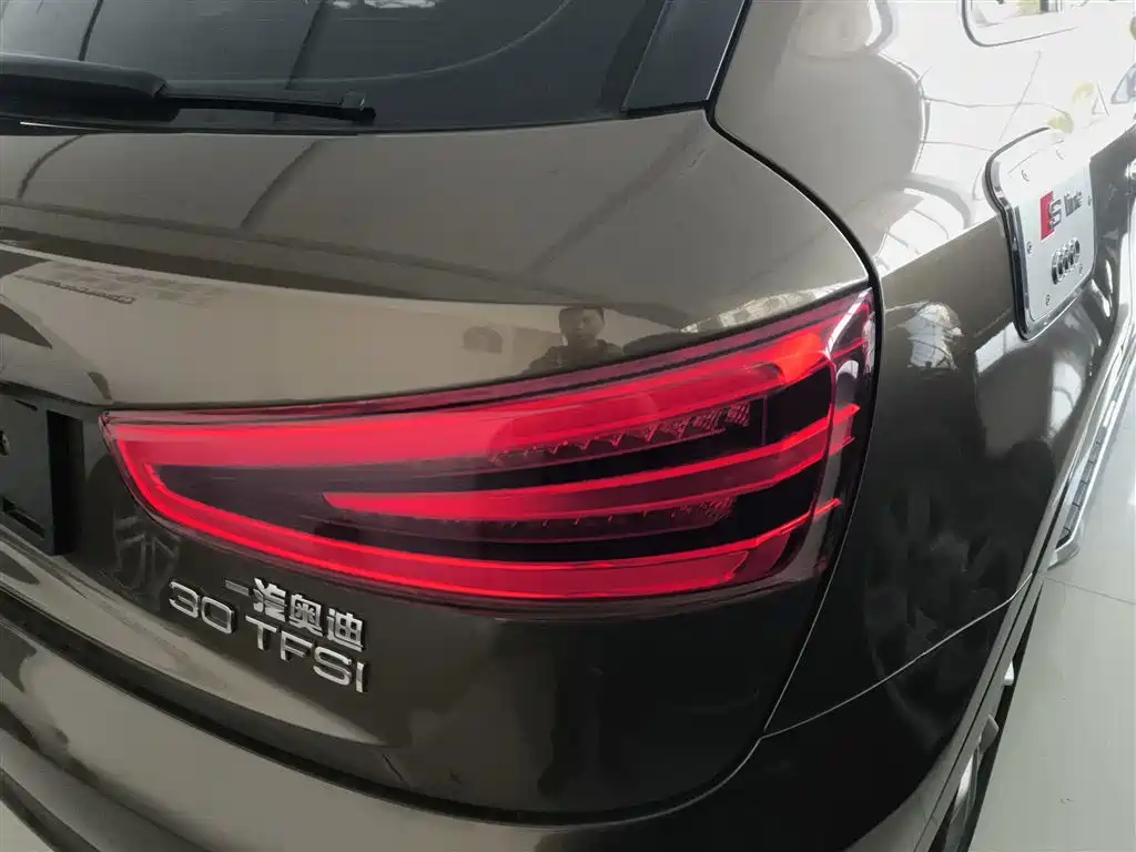 Audi Q3 2016 30 TFSI Heritage Edition Smart Leader фото 8