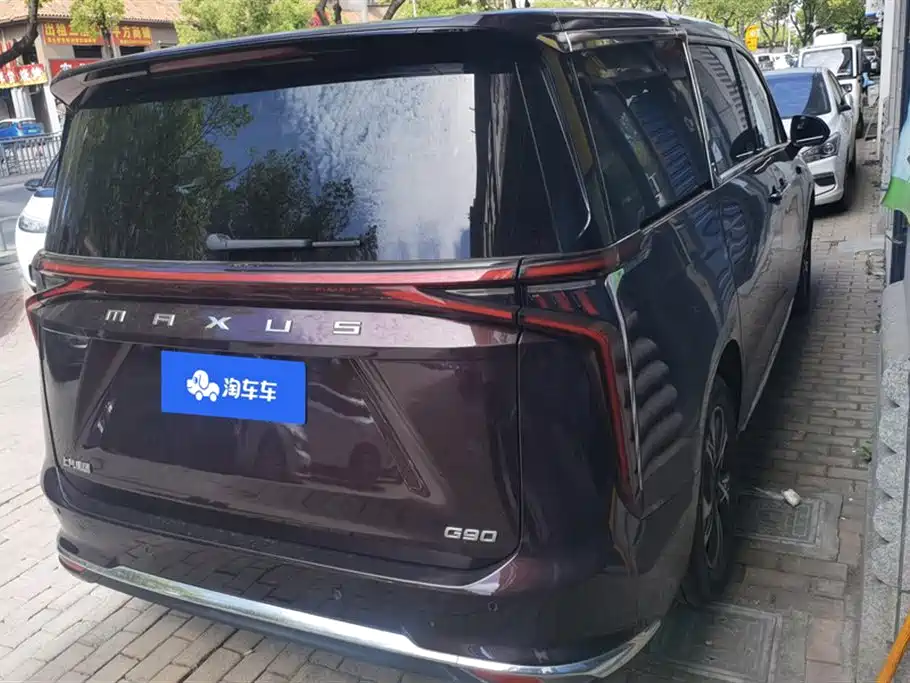 SAIC Maxus Maxus G90 2022 2.0T Galaxy 7-Seater Edition фото 3