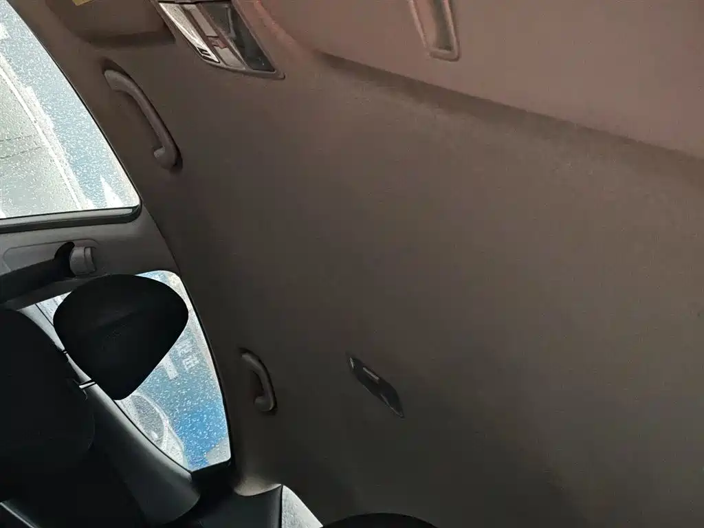 Hyundai Langdong 2016 1.6L Automatic Smart Edition фото 17
