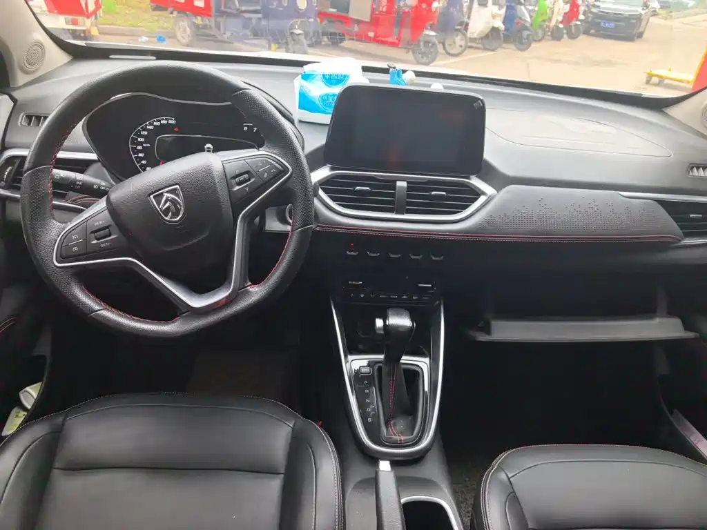 Baojun 510 2020 2019 1.5L CVT Superior Edition China VI