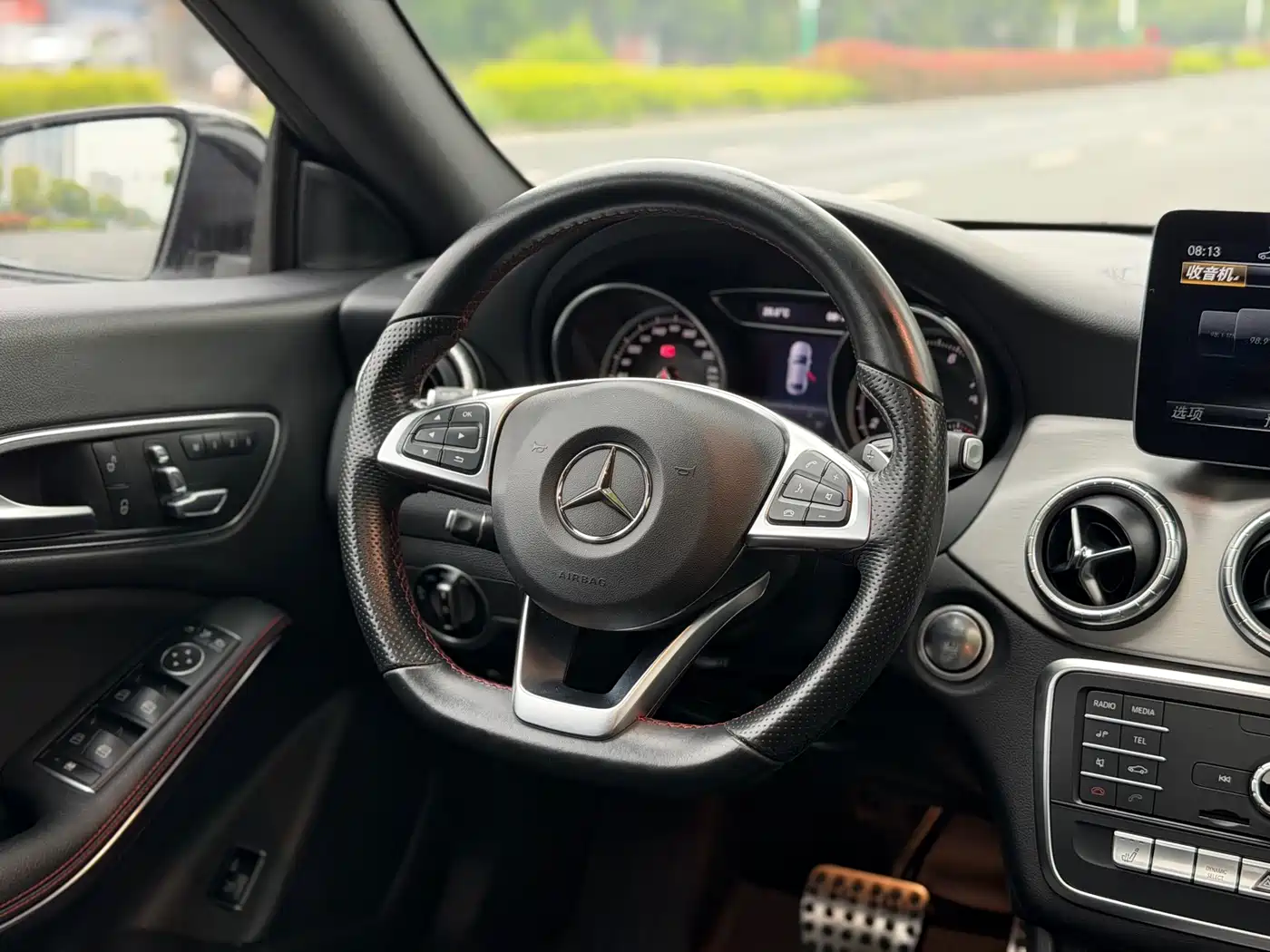 Mercedes-Benz CLA (Import) 2018 CLA 220 4MATIC фото 15