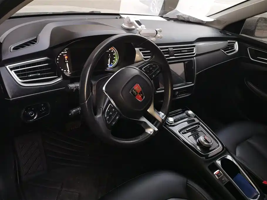 ROEWE EI5