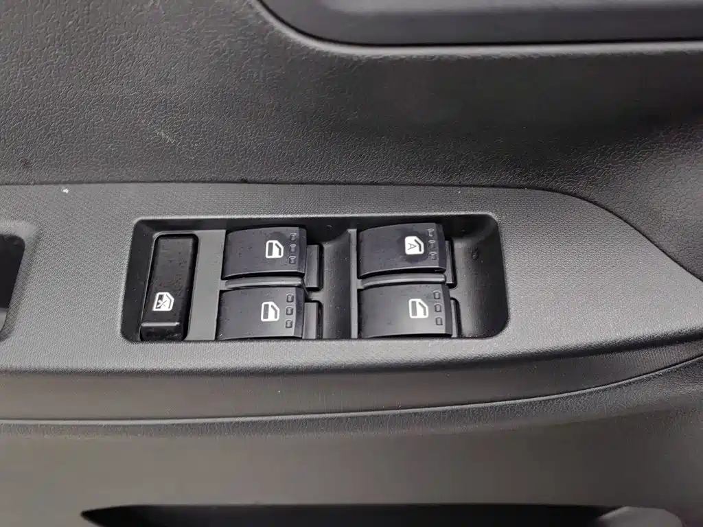 Lingbao Auto Lingbox BOX 2021 2021 Comfort Version
