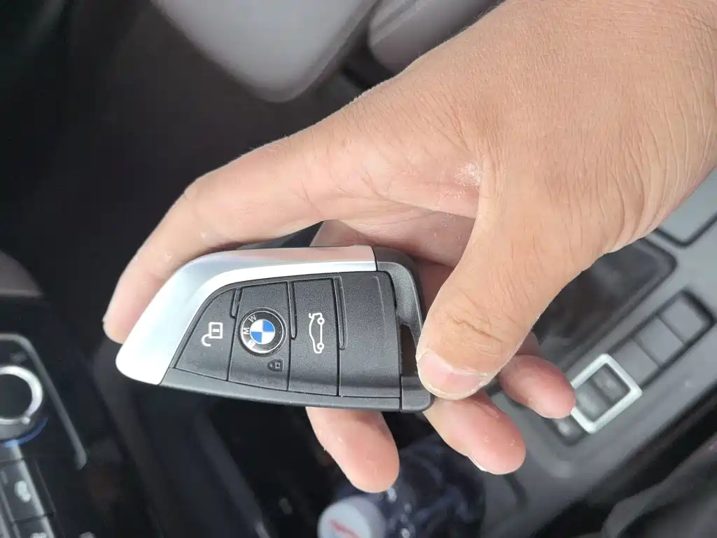 Фото 9 - BMW X1