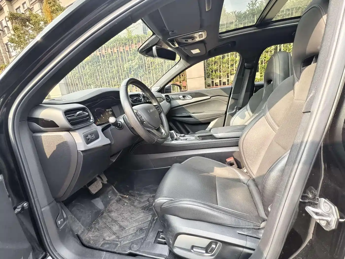 Lynk & Co 03 2021 2.0TD Auto Jin Plus фото 9