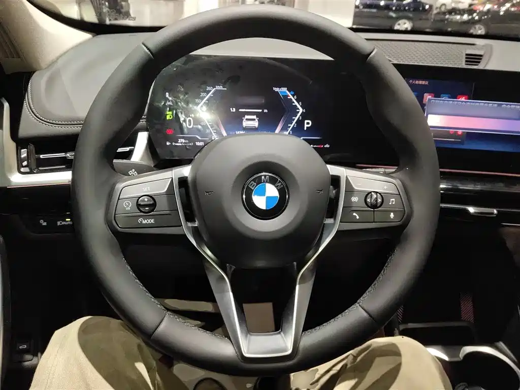 BMW X1 2023 sDrive25Li X Design Package фото 11