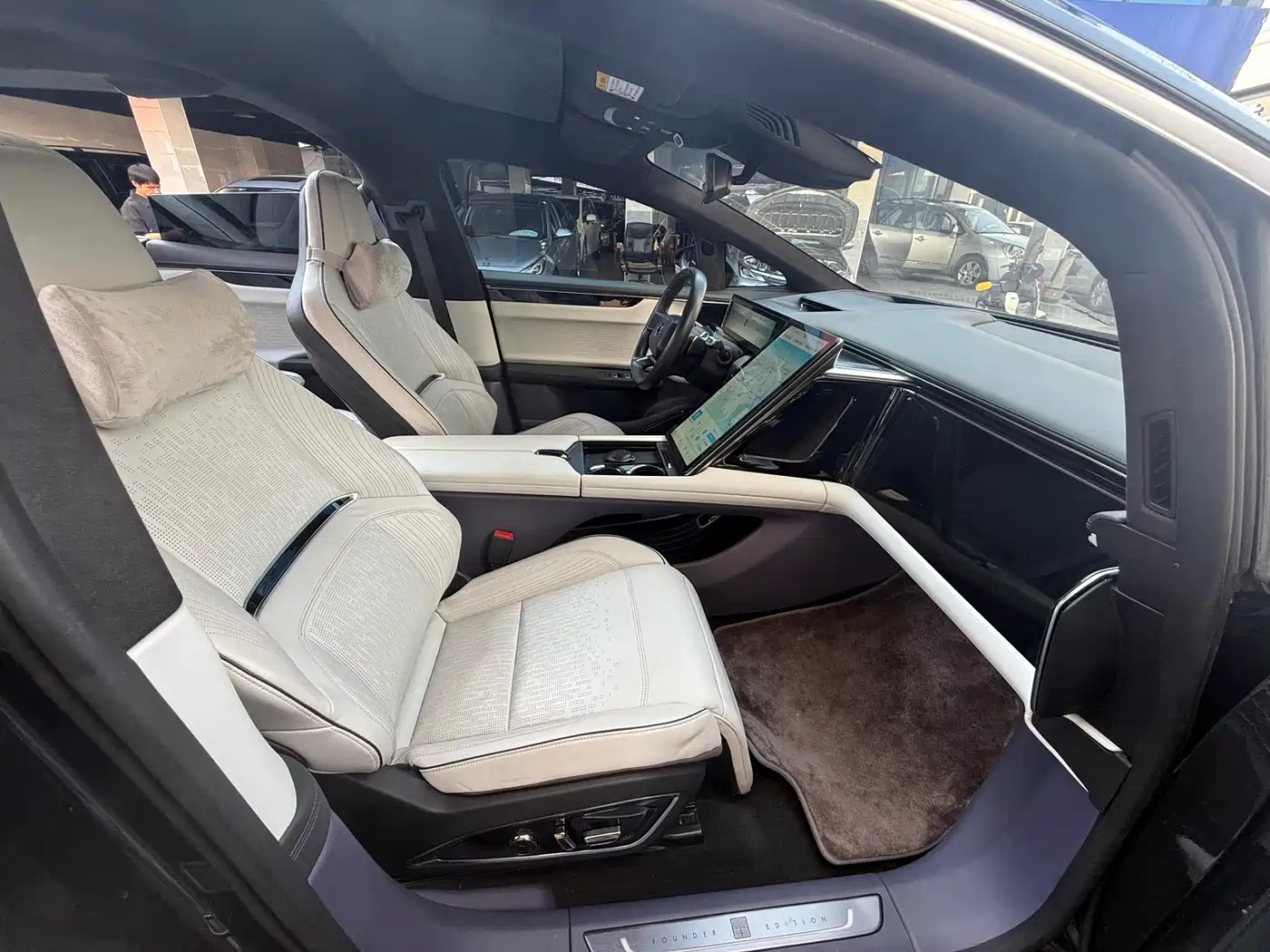 HiPhi X 2022 2021 Founder Edition 6-Seater