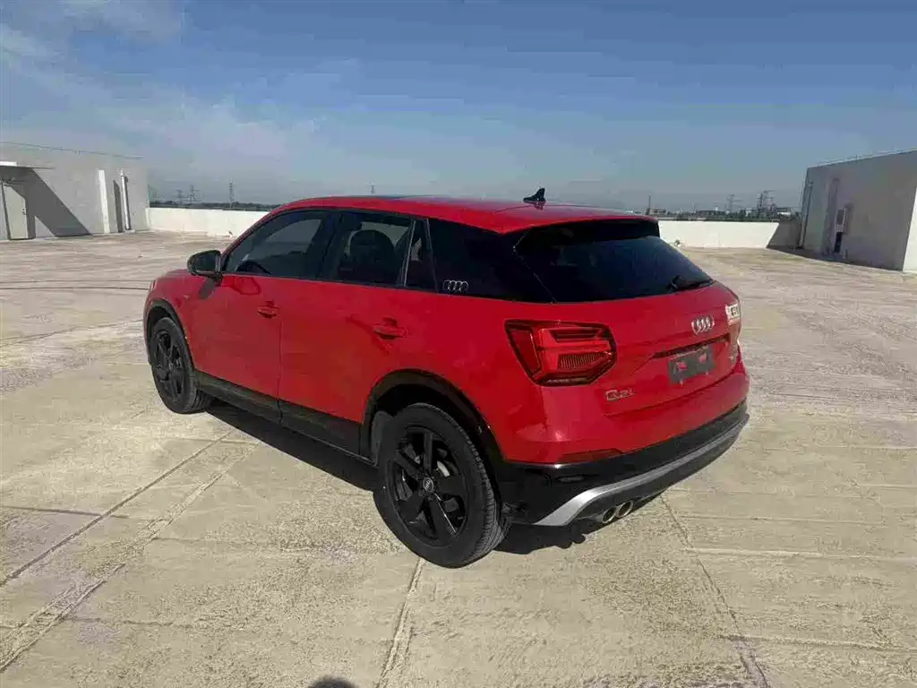 Audi Q2L 2020 35 TFSI Progressive Dynamic Model фото 9