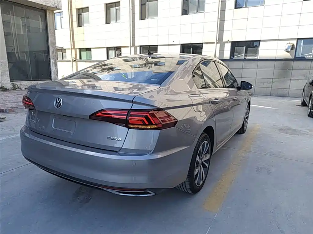 Volkswagen Bora 2019 Facelift 1.5L Automatic Luxury China VI фото 7