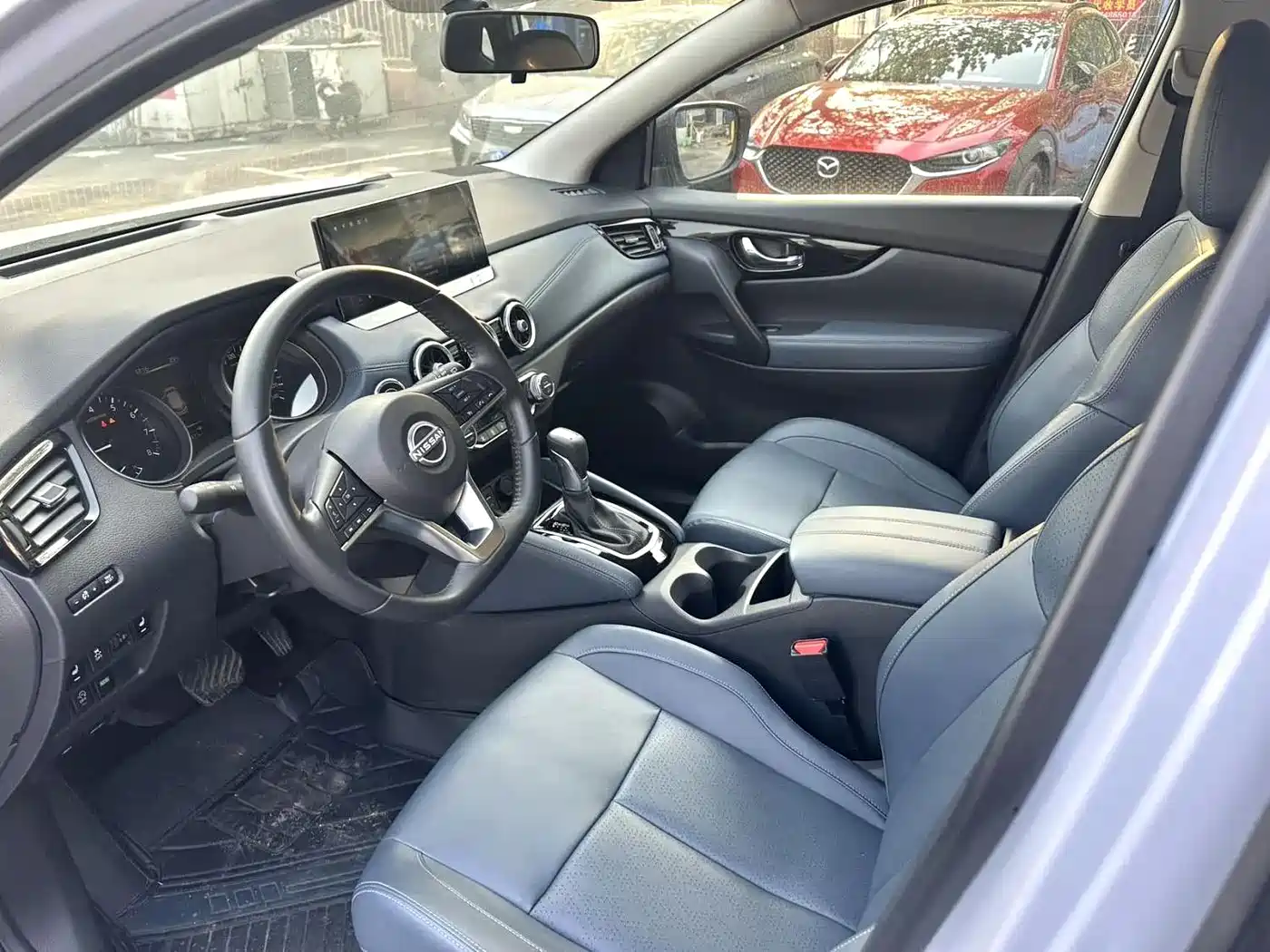 NISSAN QASHQAI