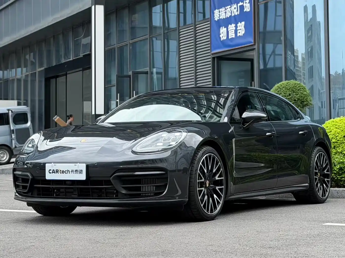 Porsche Panamera 2022 Panamera 4 Executive Long Wheelbase 2.9T