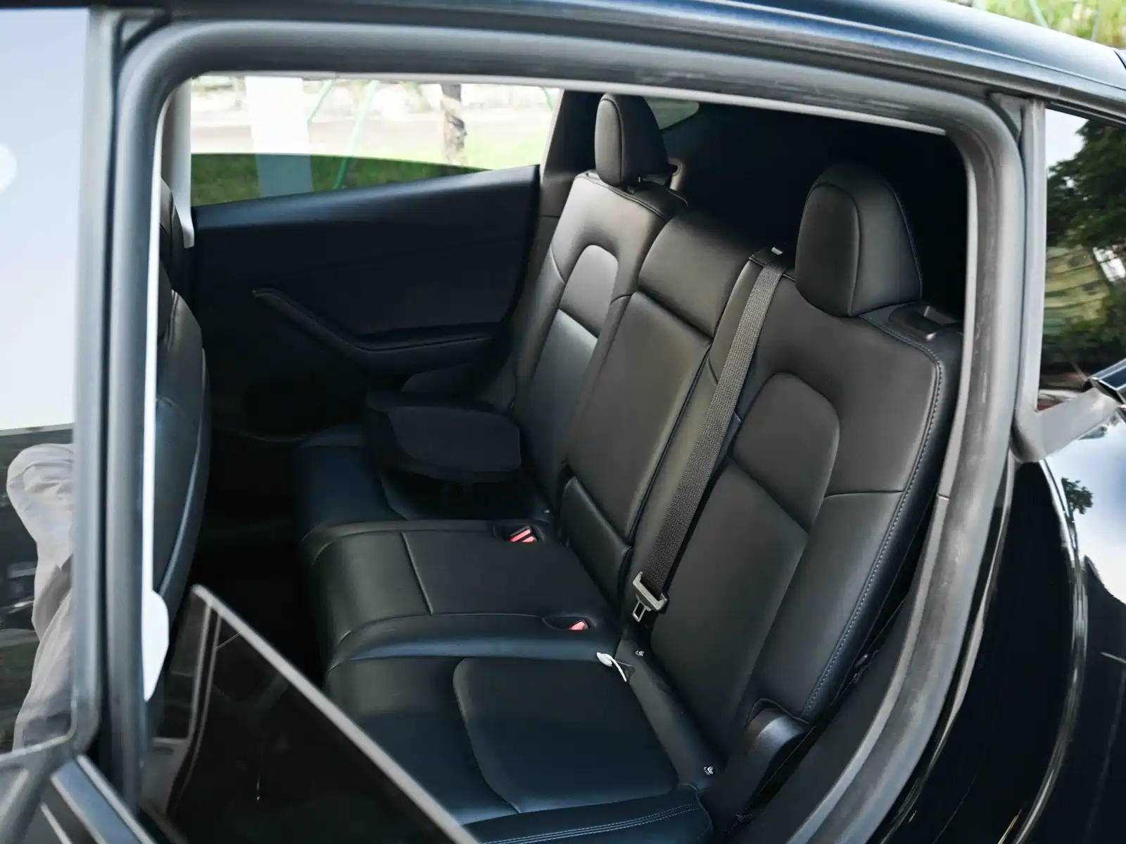 صورة 10 - Tesla Model Y