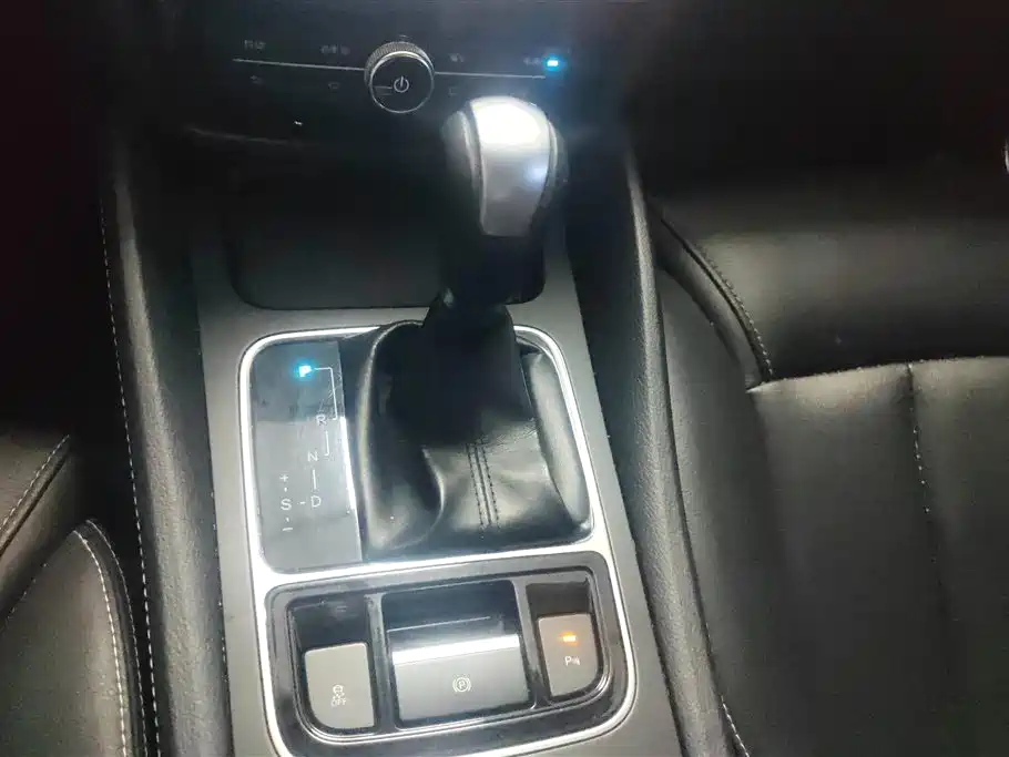 BYD Song MAX 2018 1.5T Auto Smart Connected Luxury 6-Seater фото 16