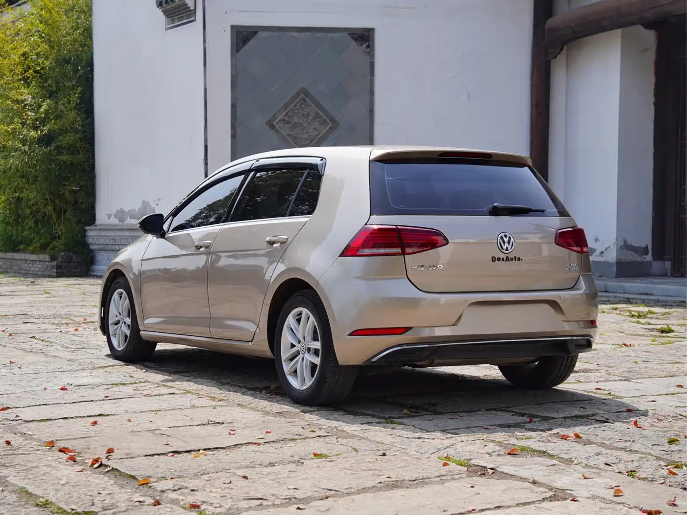 Volkswagen Golf 2018 230TSI Automatic Comfort фото 6