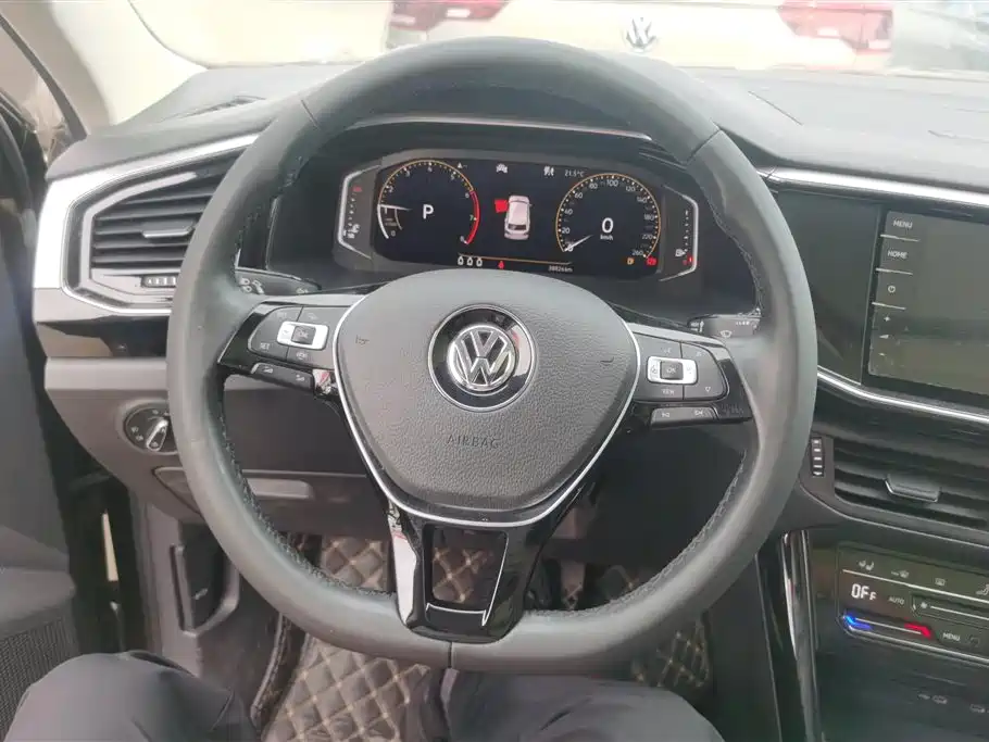 Volkswagen Tayron 2020 330TSI 2WD Luxury Smart Edition фото 15