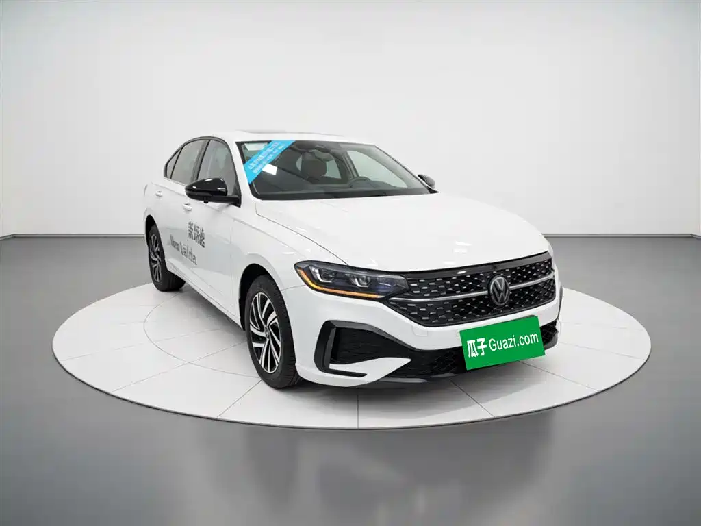 Volkswagen Lavida 2024 Model 300TSI DSG Starlight Leading Edition фото 4