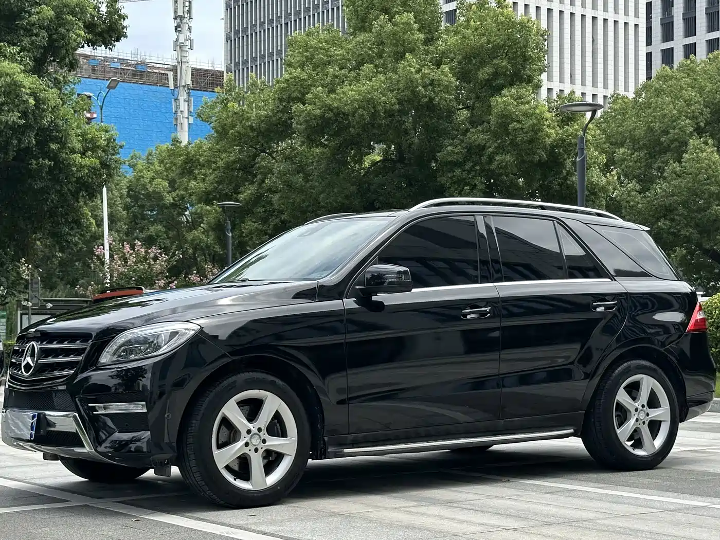 Mercedes-Benz M-Class