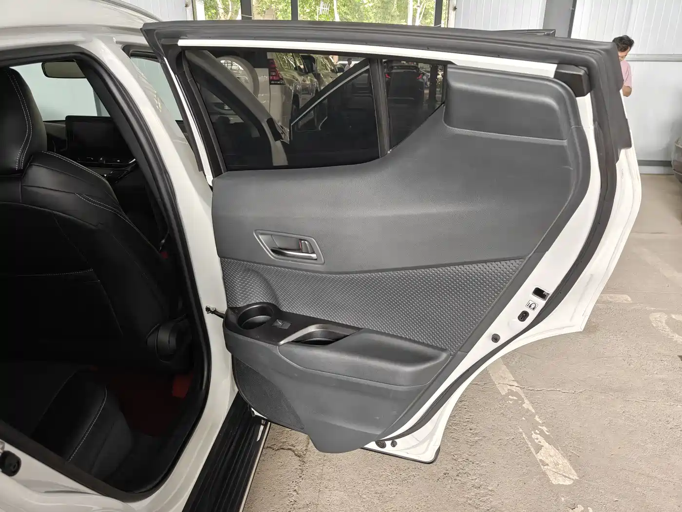 Toyota IZOA 2022 2.0L Yixiang CARE Edition фото 17