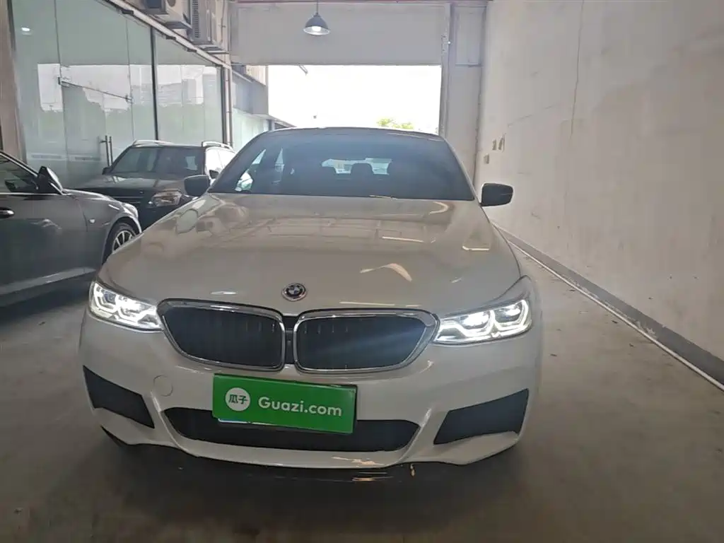 BMW 6 Series GT 2018 630i M Sport Package фото 3