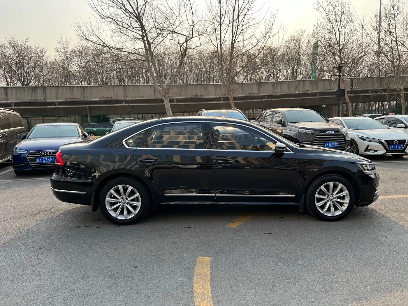 Volkswagen Passat 2017 330TSI DSG Prestige фото 4
