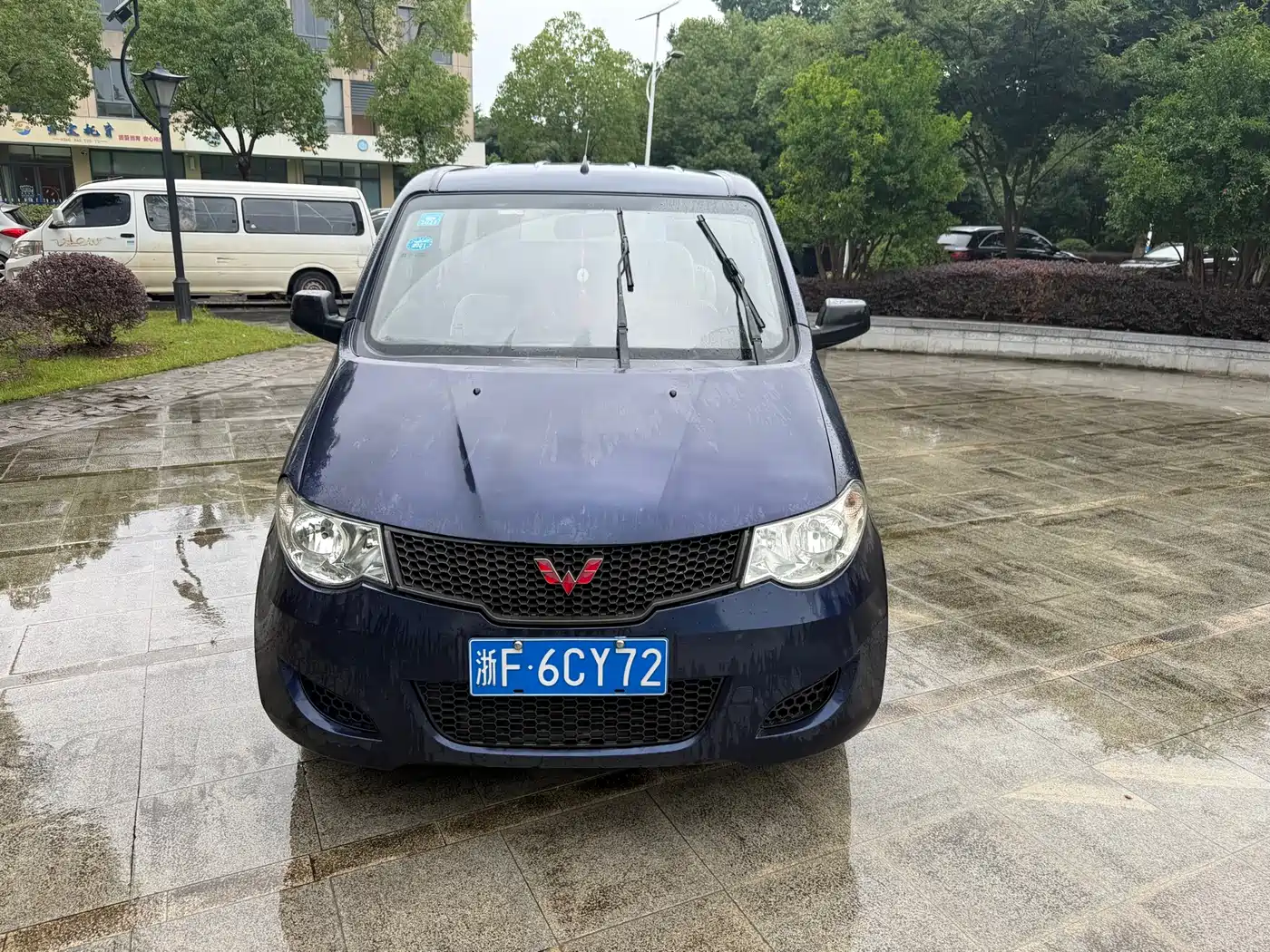 Wuling Motors Wuling Hongguang 2014 2013 1.5L Basic