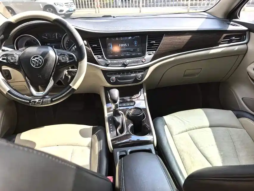 Buick Verano 2019 Sedan 15S Auto Leading фото 5