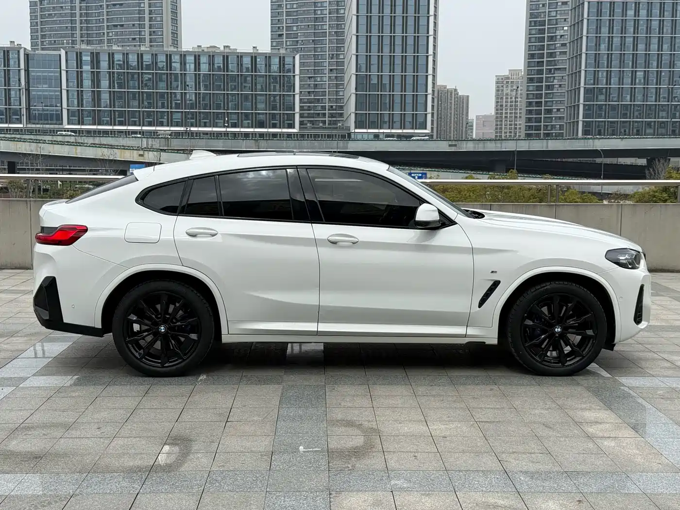 BMW X4 2022 xDrive 30i M Sport Package фото 5