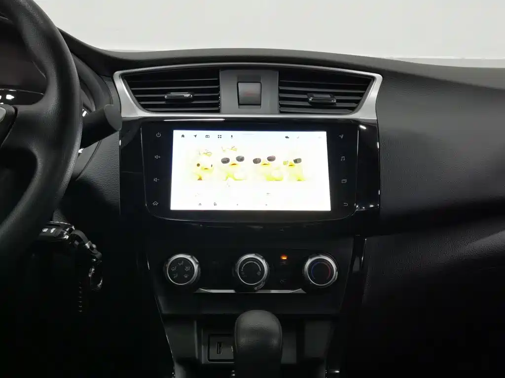 Nissan SYLPHY, миниатюра 12