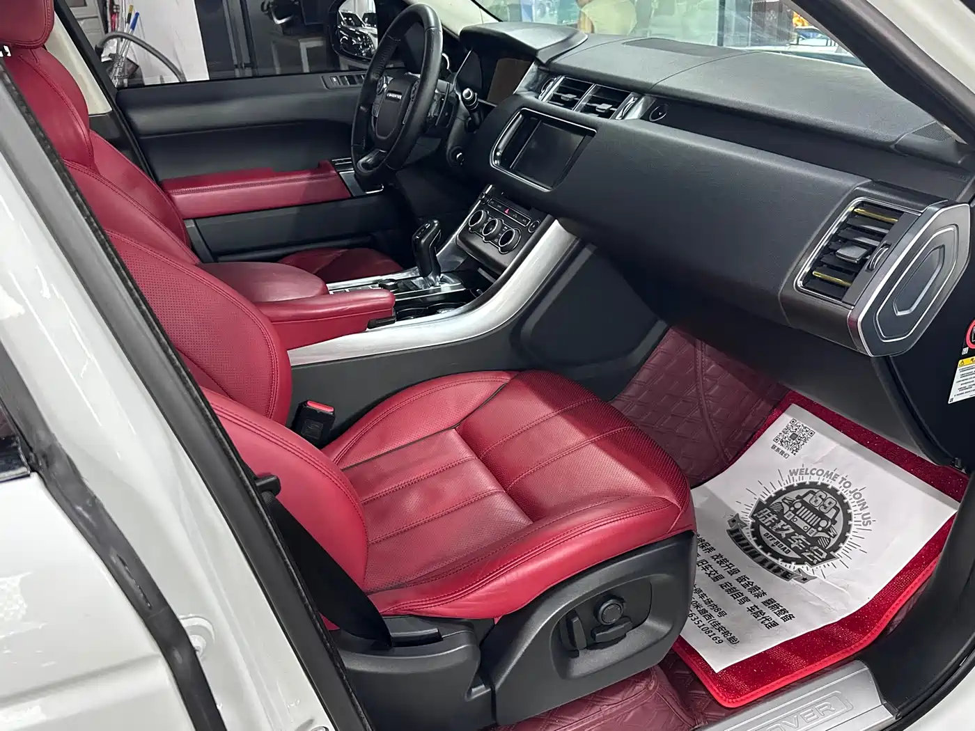 Land Rover Range Rover Sport 2016 Model 3.0 SC V6 HSE фото 7