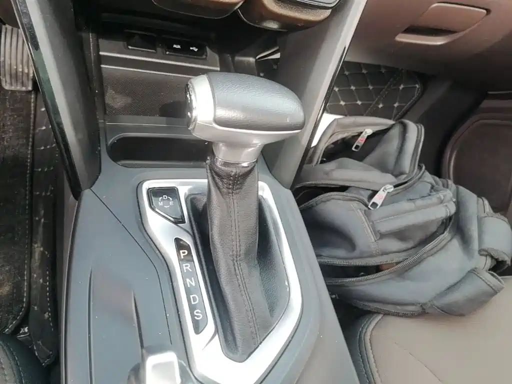 GAC Trumpchi Trumpchi GS4 2015 200T G-DCT Elite Edition фото 14