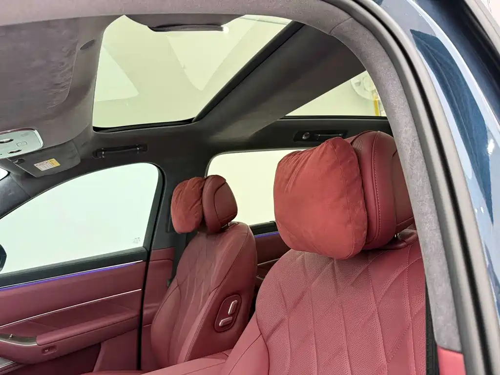 AITO Wenjie AITO M8 2026 2025 Range Extender Max+ Edition 53.4kWh 5-seater