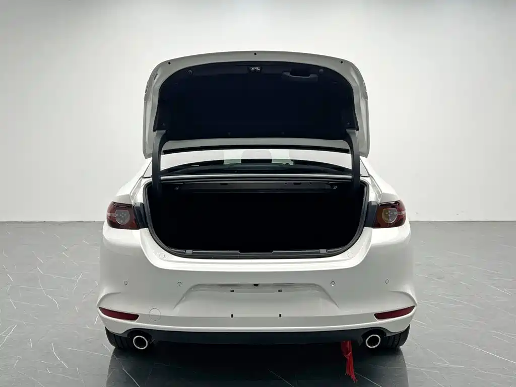 Mazda MAZDA3, миниатюра 11