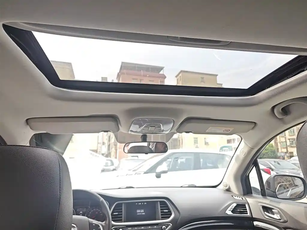 GAC Trumpchi Trumpchi GS4 2017 235T Automatic 2WD Luxury Smart Connected Edition фото 18