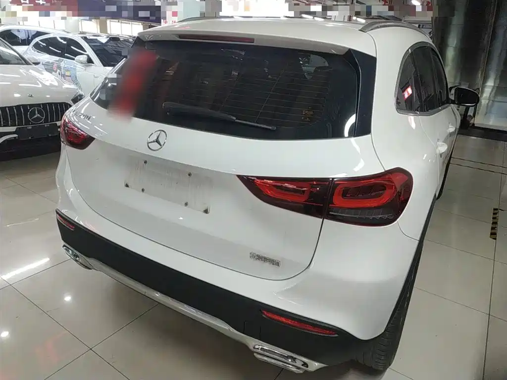 Mercedes-Benz GLA 2022 Facelift II GLA 200 фото 5